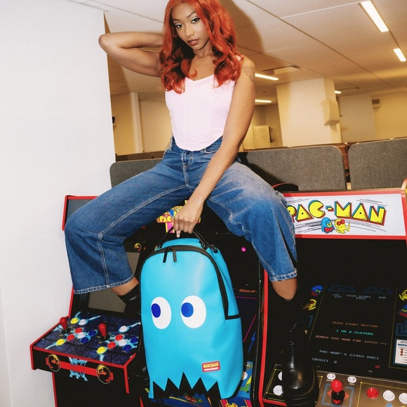 LIMITED EDITION PAC-MAN Ghost Backpack ASSORTED COLORS - Picture 5 of 7